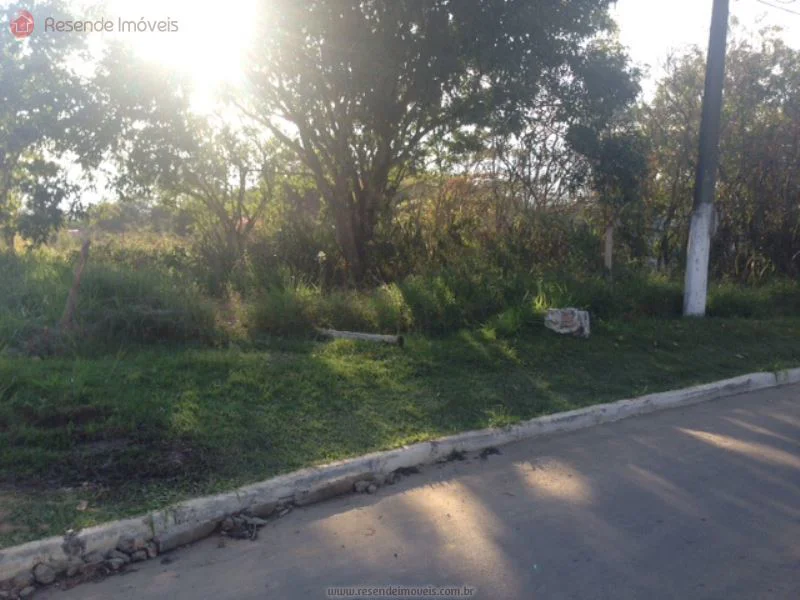 Foto 2 de 3 - Terreno para venda em Casa da Lua